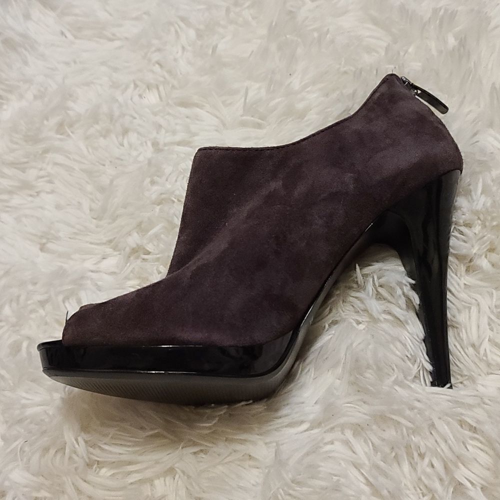 Nine West Purple Suede Peep Toe Heels Size 7